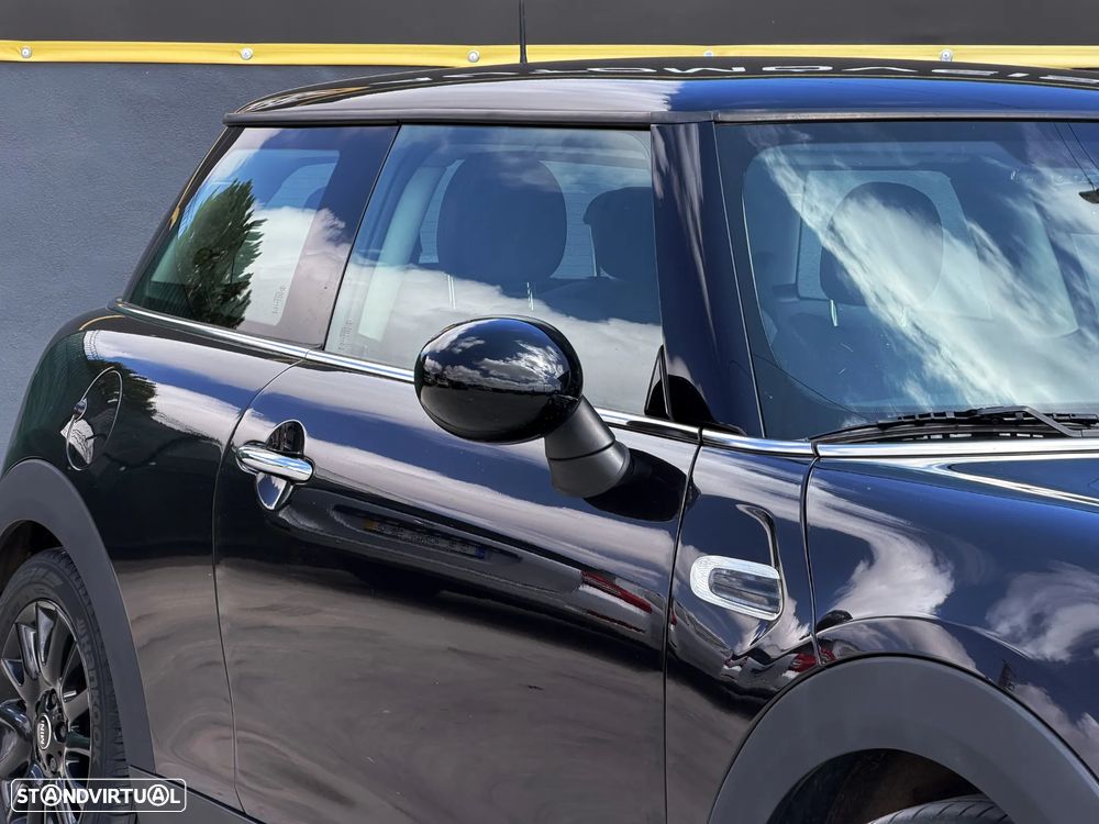 MINI 3 Portas Cooper D - 5