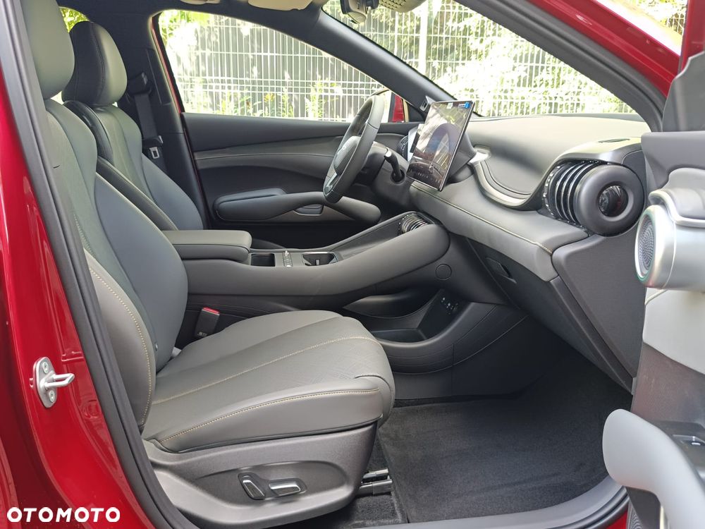BYD Atto 3 - 24