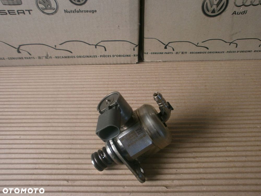 POMPA PALIWA 04E127025D VW SKODA 1,2 1,4 TSI IDEALNA GWARANCJA - 1