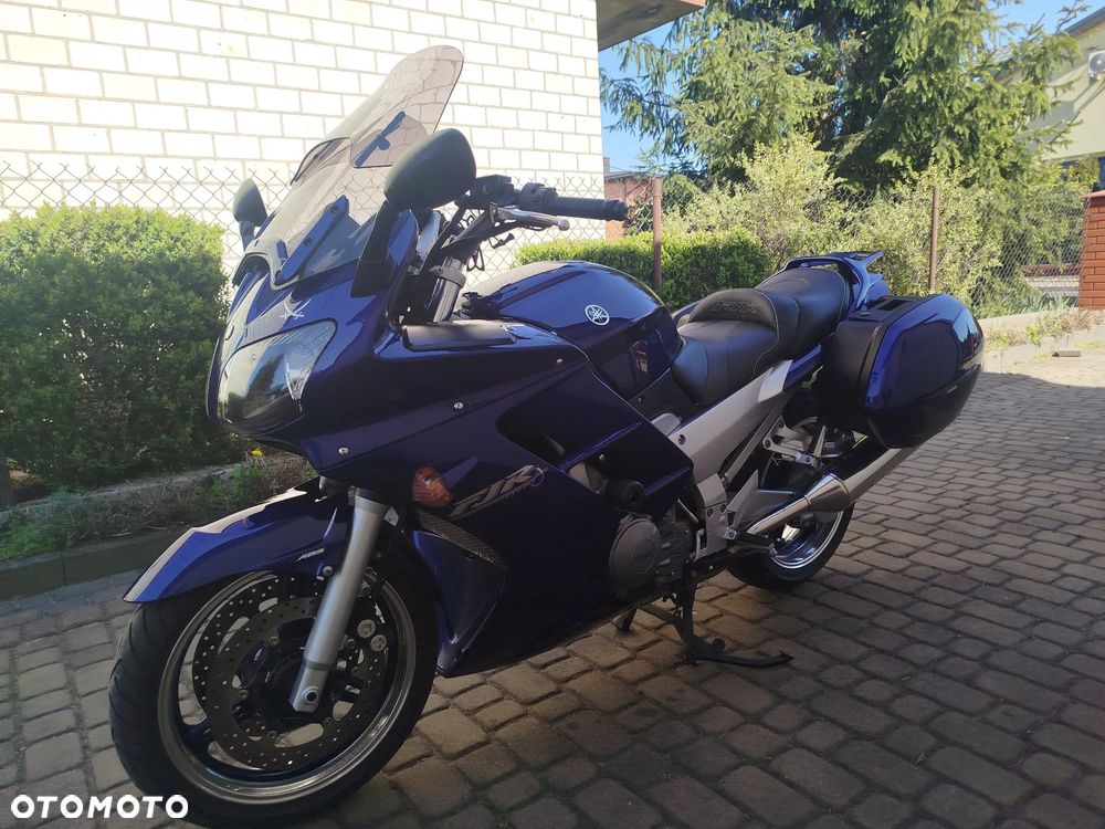 Yamaha FJR - 13