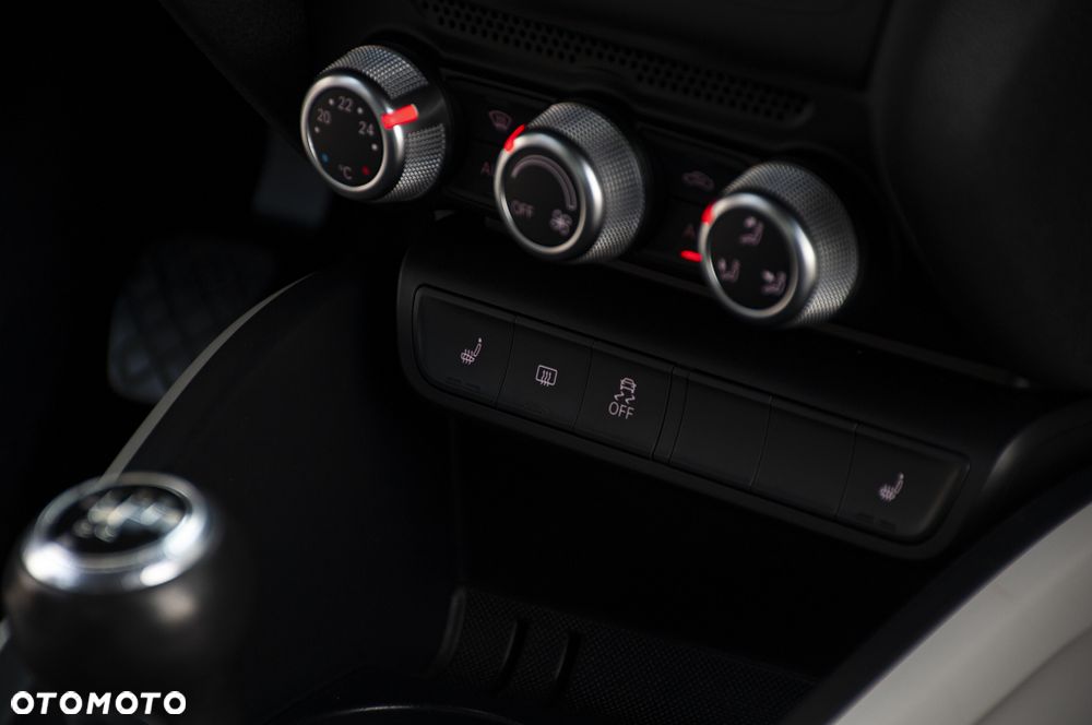 Audi A1 Sportback 1.6 TDI S line edition m S line Sportpaket - 24