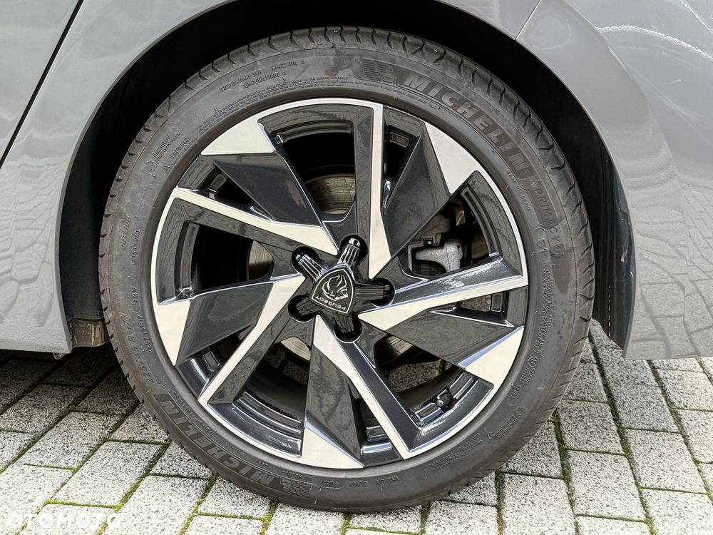 Peugeot 308 - 13