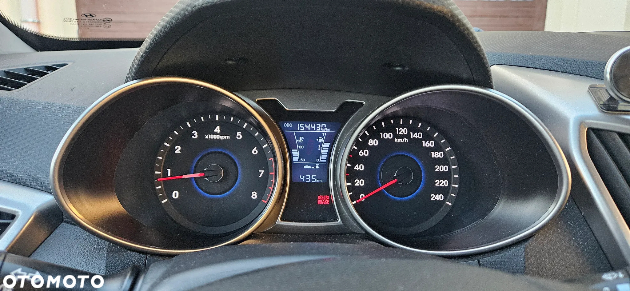 Hyundai Veloster - 10