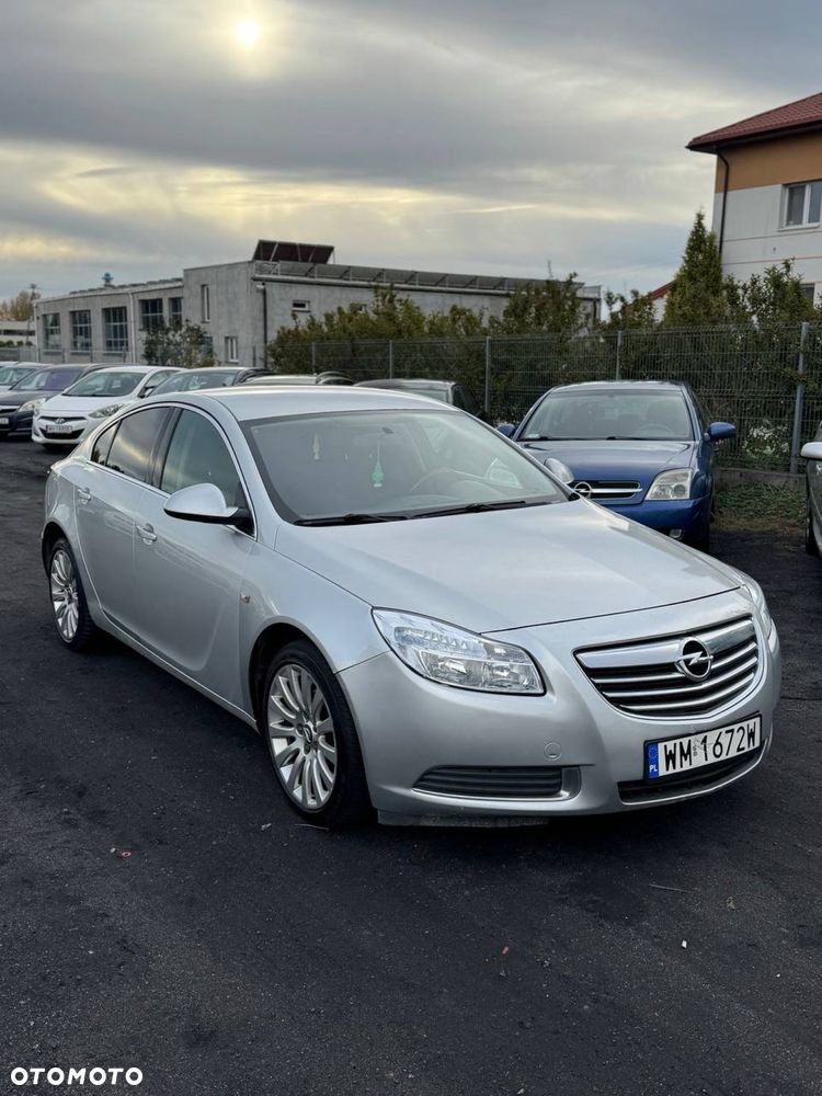 Opel Insignia - 1