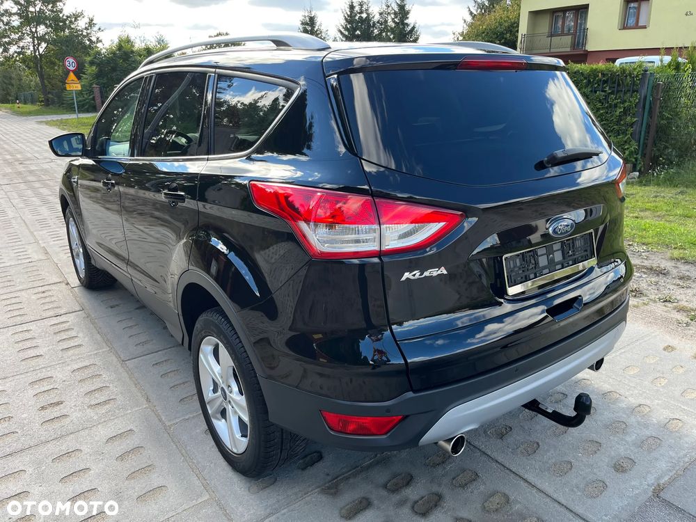 Ford Kuga 2.0 TDCi 2x4 Titanium - 21
