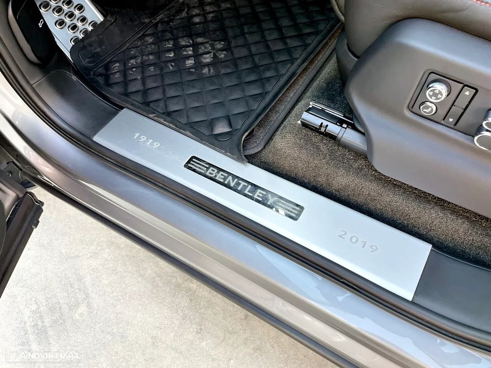 Bentley Bentayga V8 - 24
