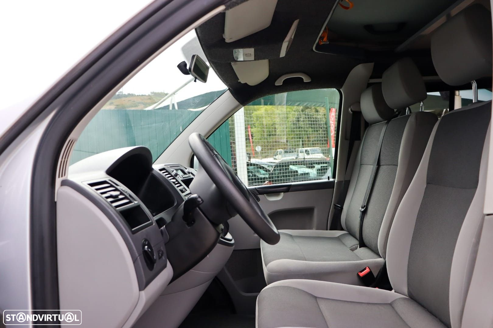 VW California Beach 2.0 TDI Beach Camper - 9