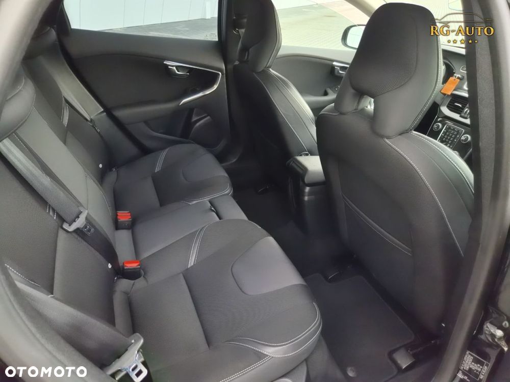 Volvo V40 - 29