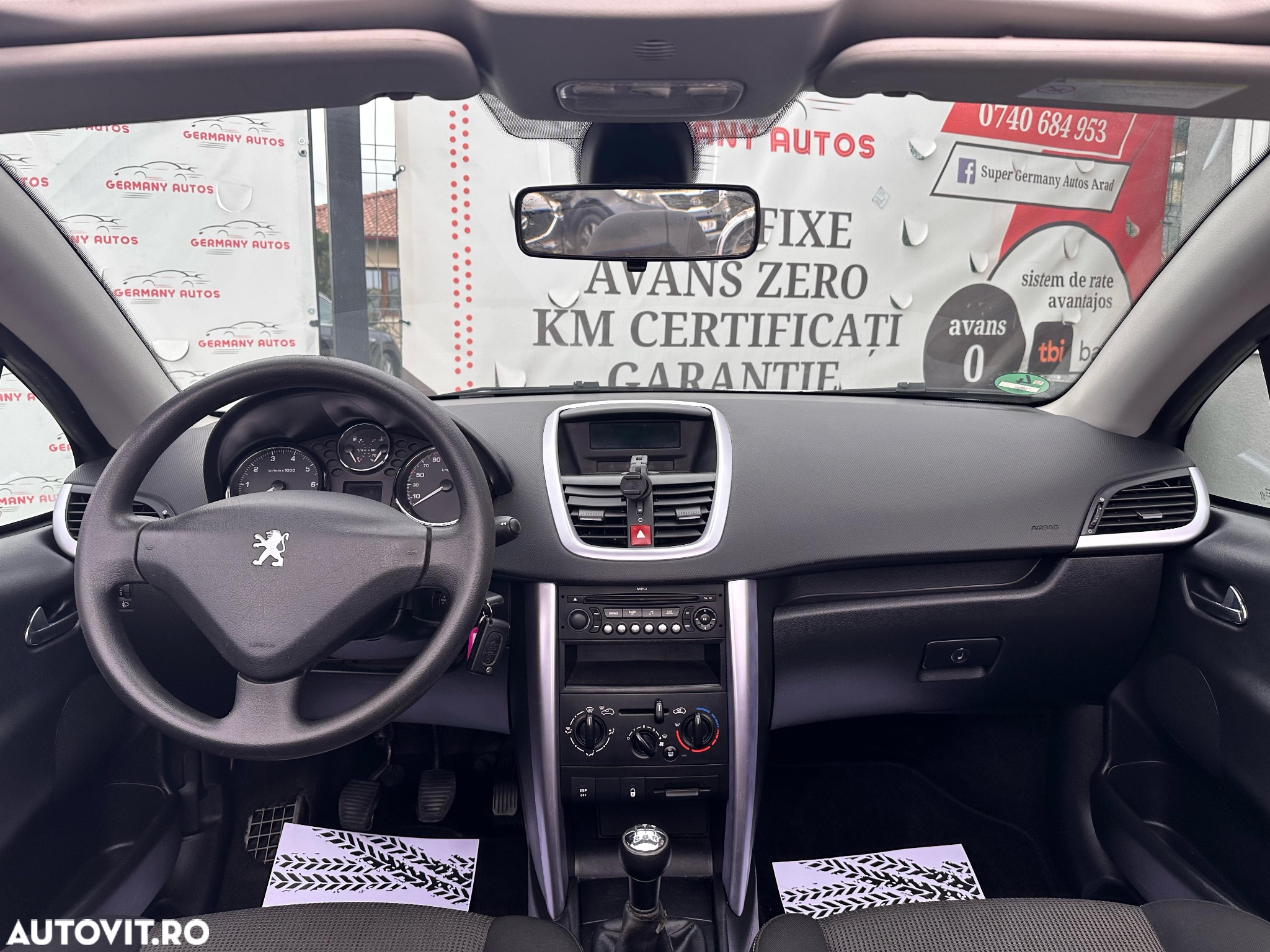 Peugeot 207 - 10