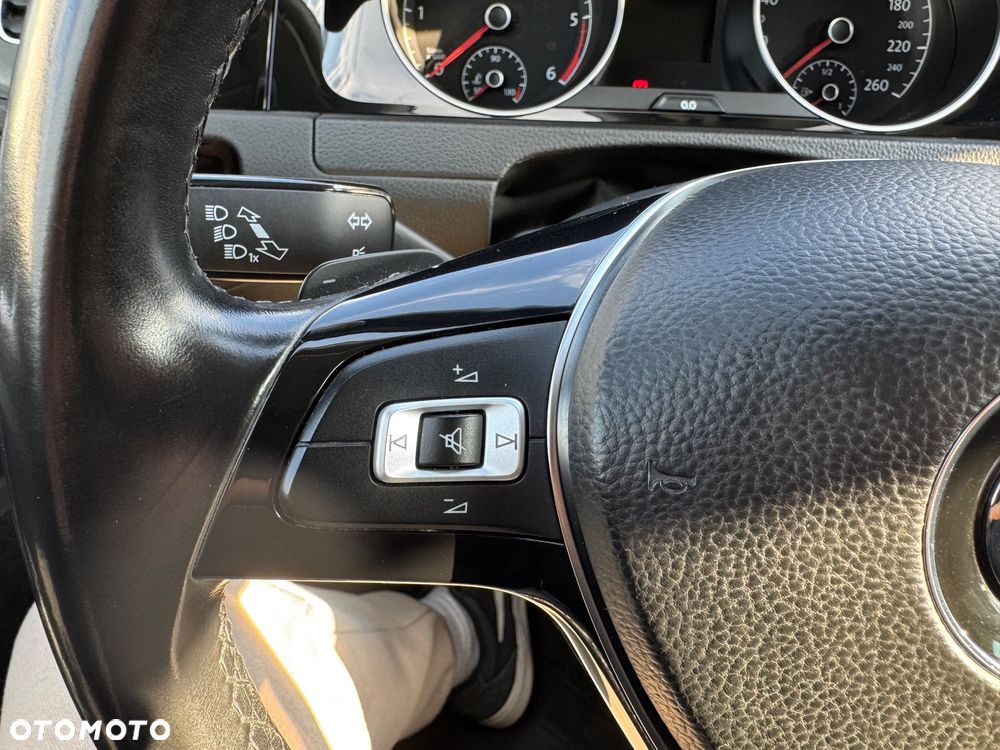 Volkswagen Golf 1.6 TDI BMT Highline DSG - 20