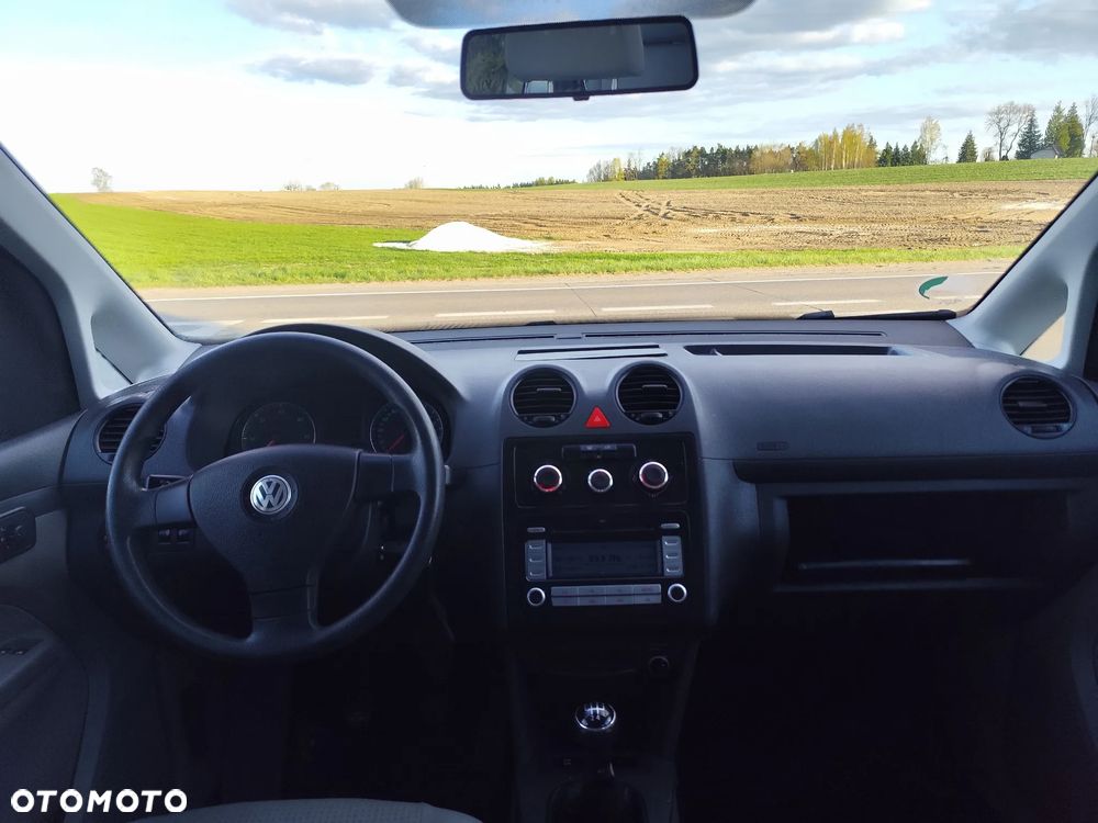 Volkswagen Caddy Life - 8