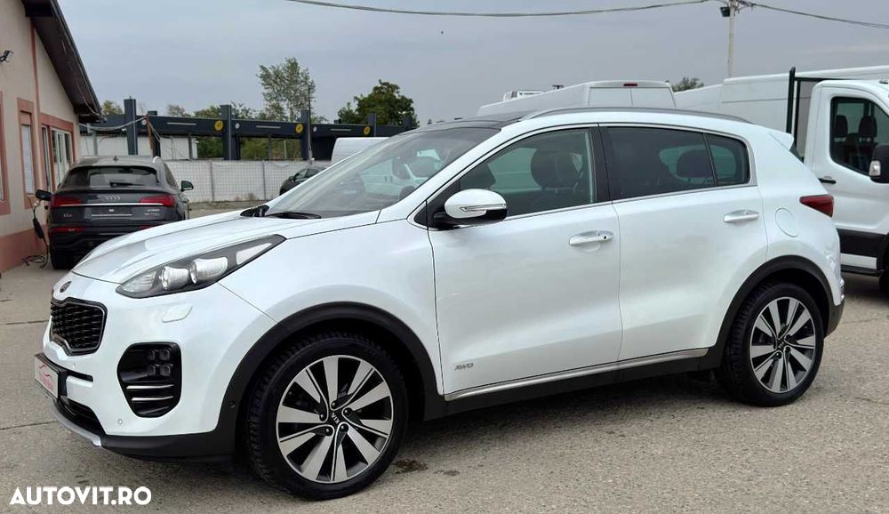 Kia Sportage 2,0 CRDI AWD Aut. GT Line - 3