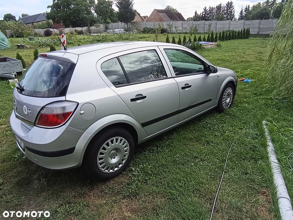 Opel Astra - 2