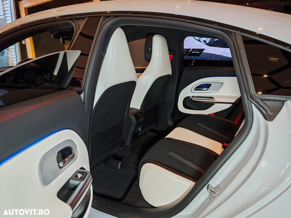 Mercedes-Benz CLA ver-200-4matic-coupe - 15