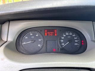 Renault Trafic - 10