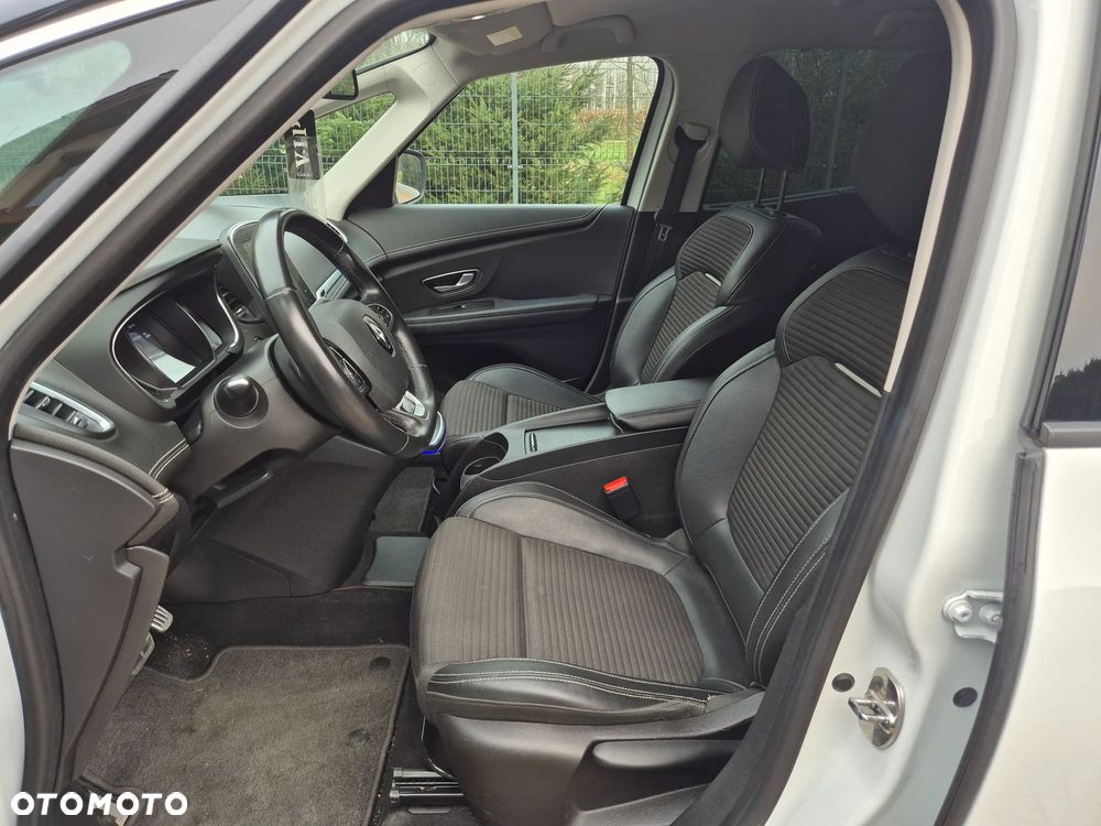 Renault Grand Scenic Gr 1.3 TCe Energy Intens EDC - 8