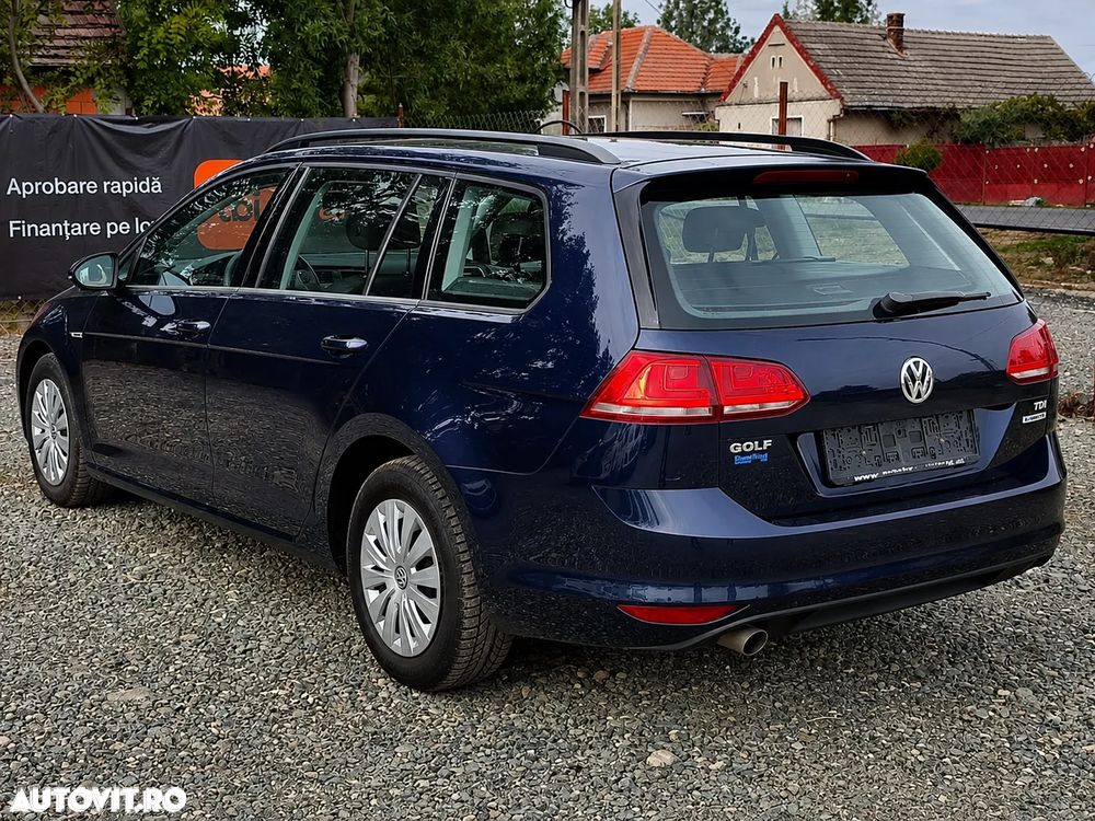 Volkswagen Golf - 2