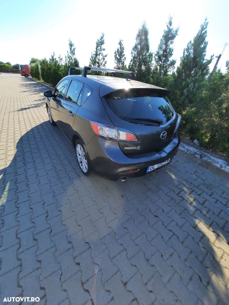 Mazda 3 - 5
