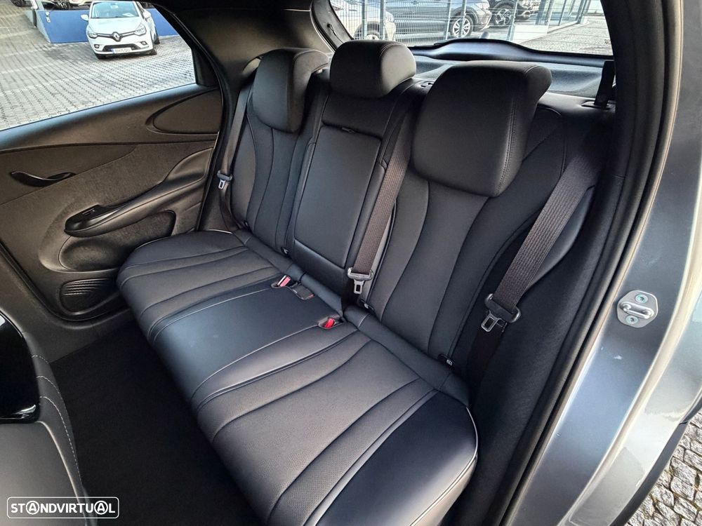 BYD Dolphin 60.4 kWh Comfort - 54