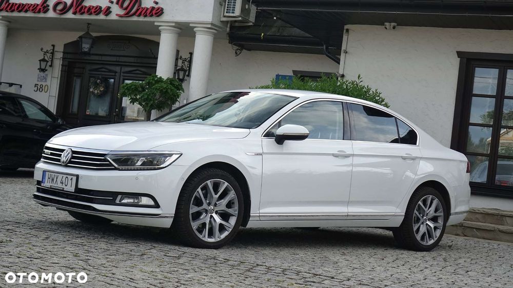 Volkswagen Passat - 11