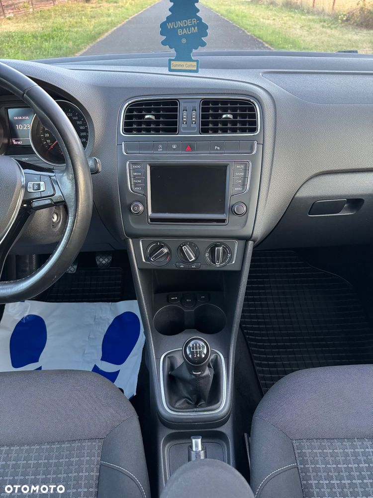 Volkswagen Polo - 31