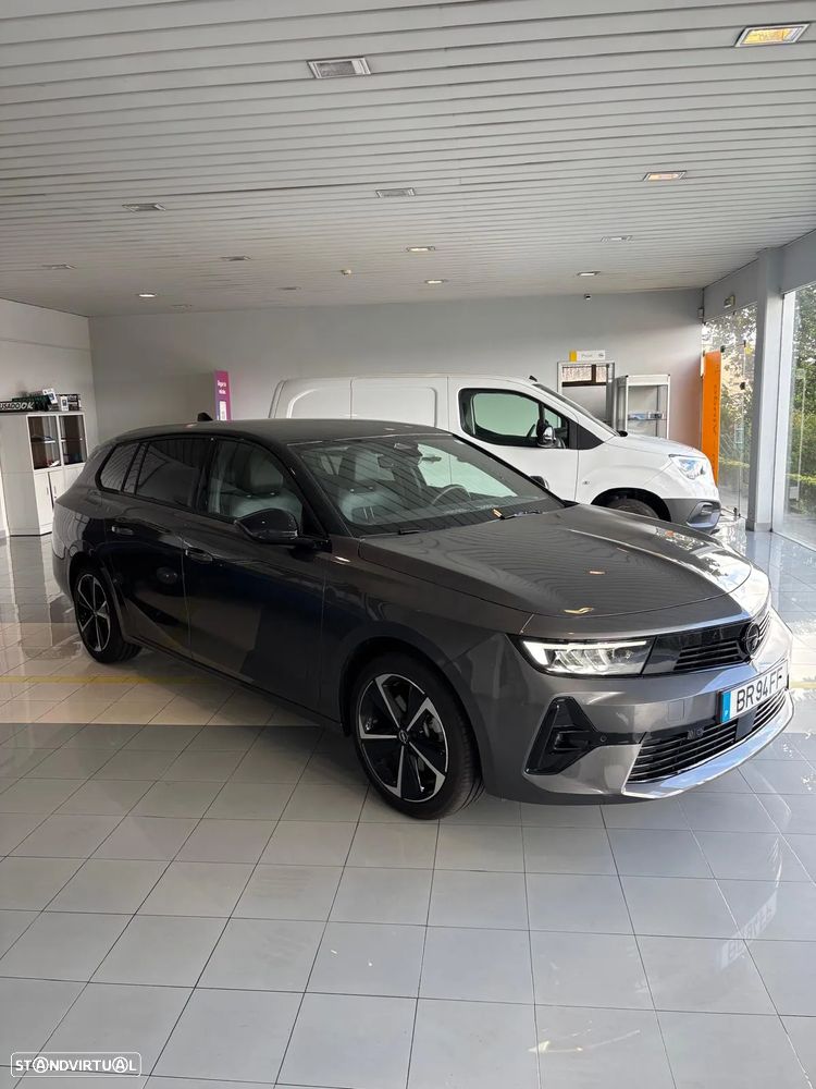 Opel Astra Sports Tourer 1.2 T Hybrid GS eDCT - 4