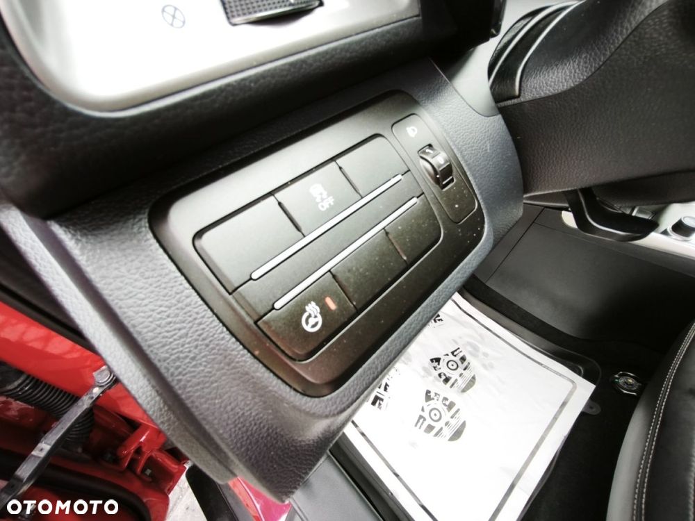 SsangYong/KGM Tivoli - 12
