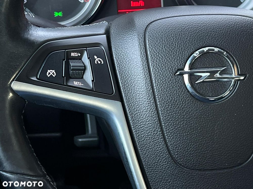 Opel Astra - 11