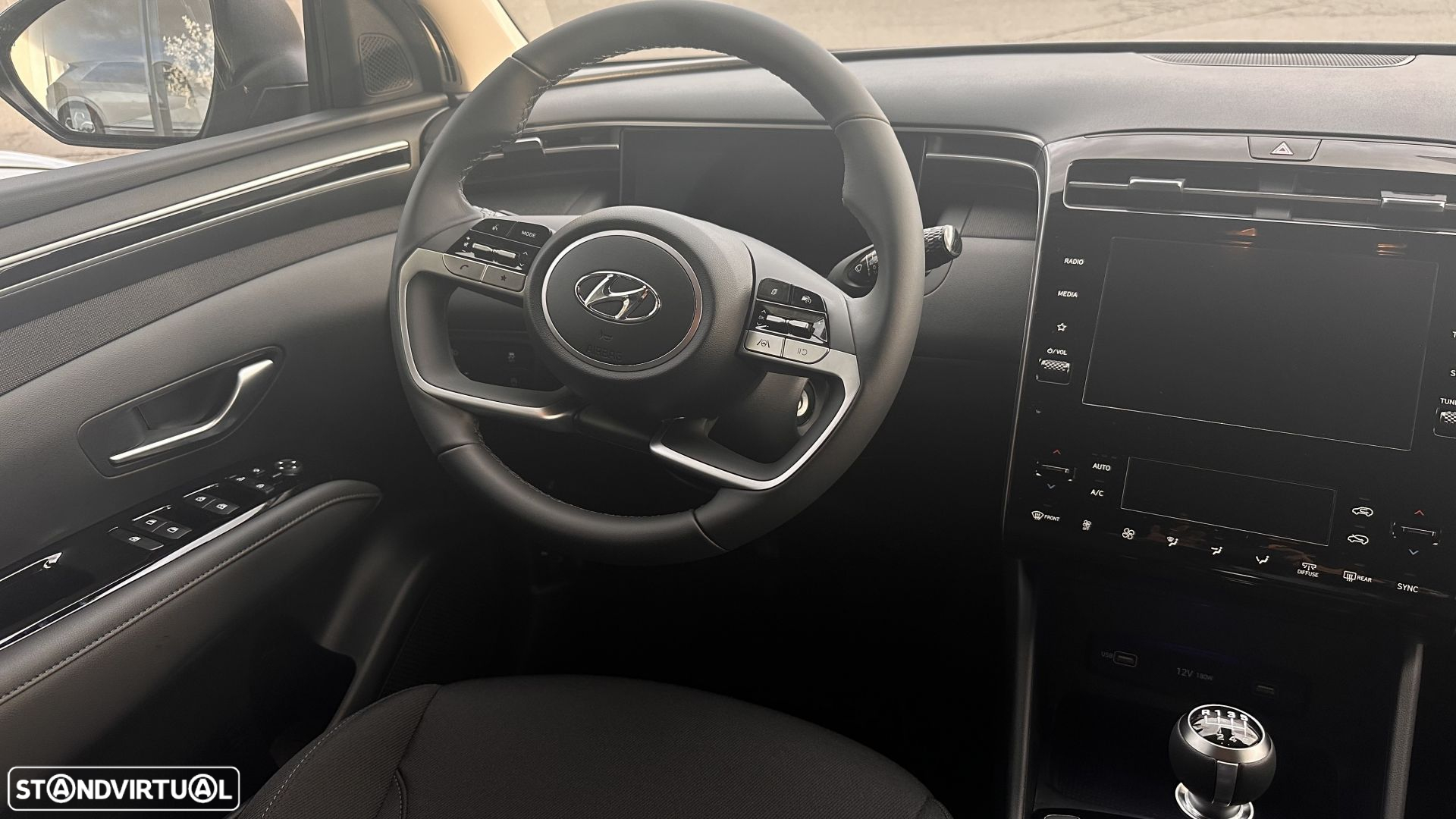 Hyundai Tucson 1.6 T-GDi Premium - 29