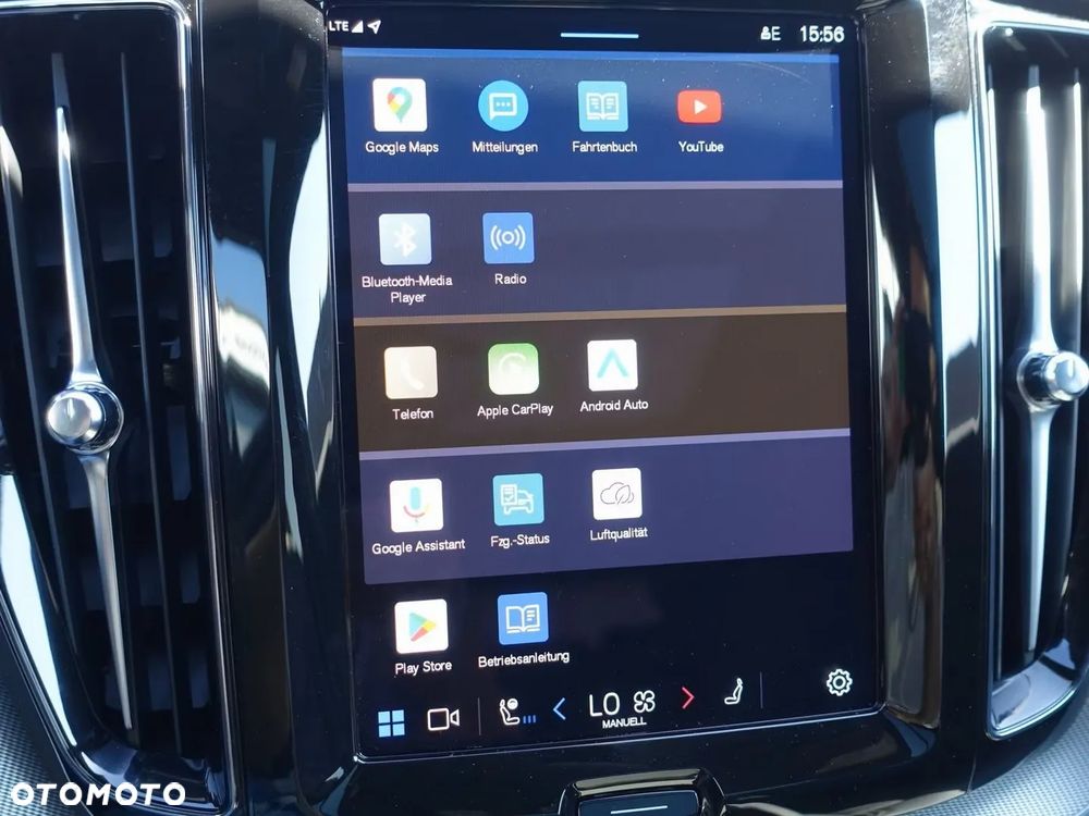 Volvo XC 60 T8 AWD Ultra Black Edition - 24