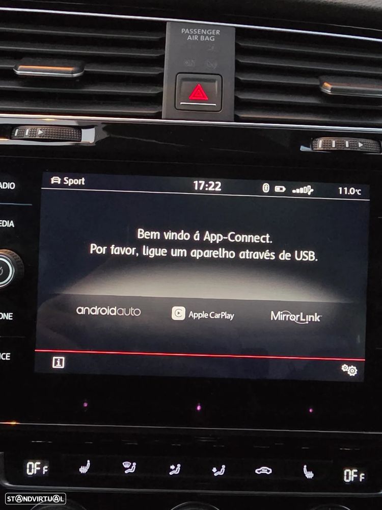 VW Golf 2.0 TSI GTI DSG Performance - 13