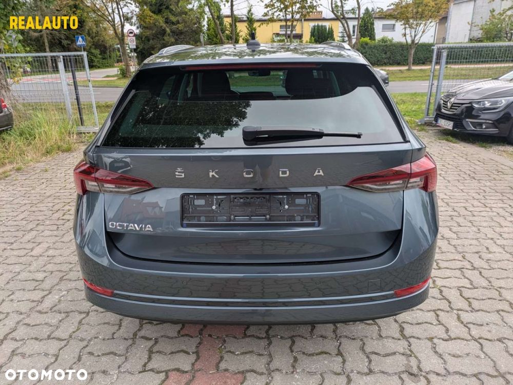 Skoda Octavia - 10
