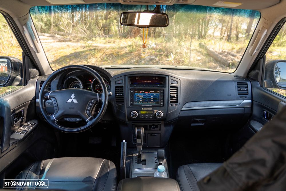 Mitsubishi Pajero 3.2 DI-D Instyle Navi AT - 6