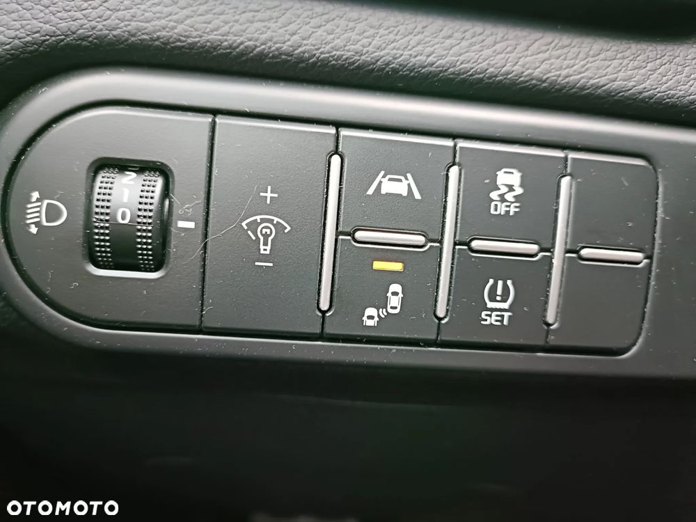 Kia ProCeed 1.5 T-GDI GT Line - 21