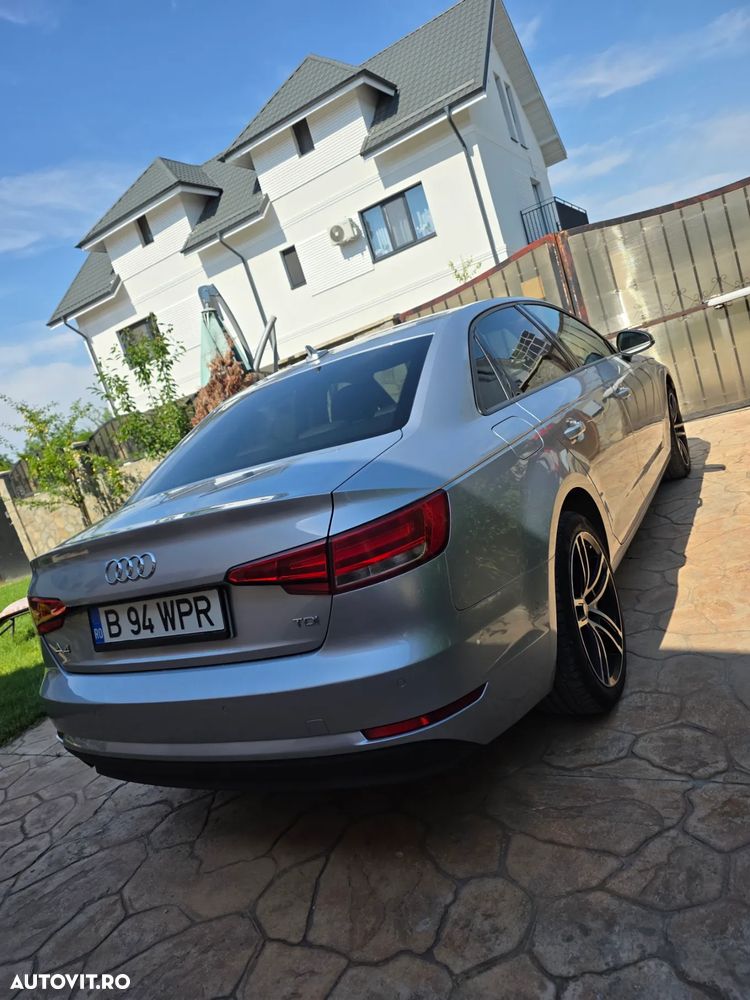 Audi A4 2.0 TDI S tronic - 5