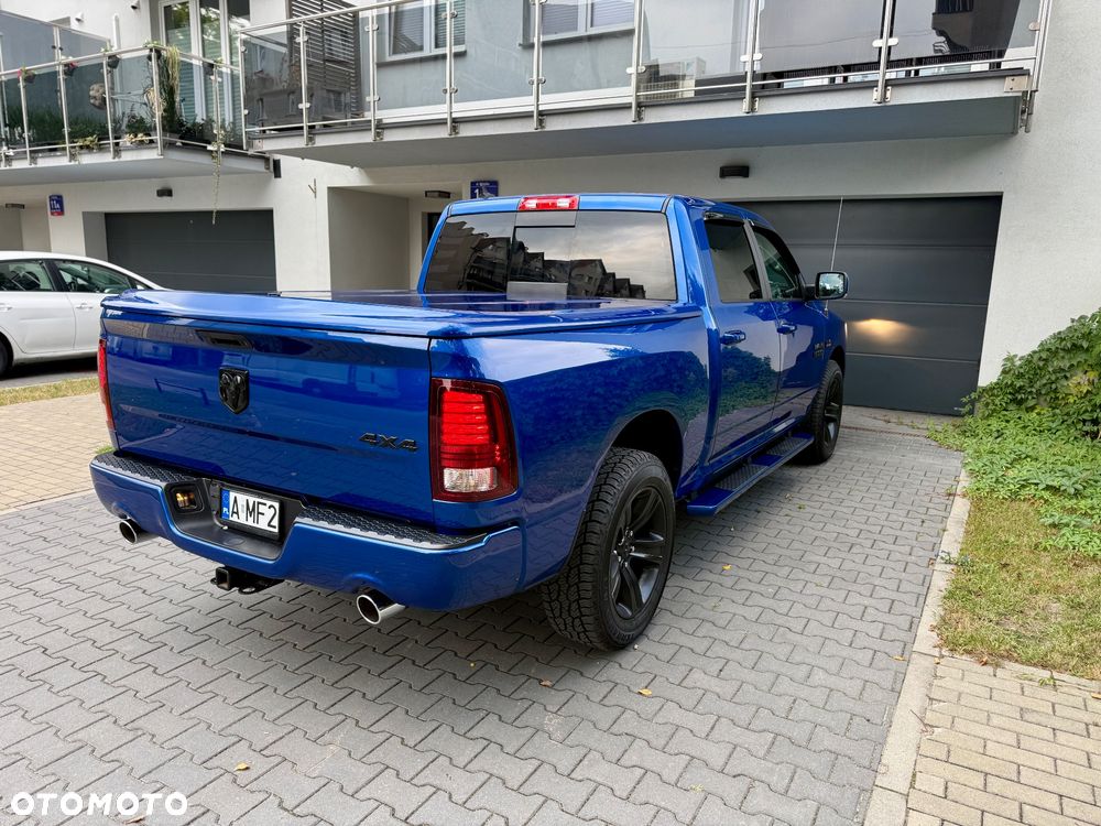 Dodge RAM 1500 5.7 4x4 - 6