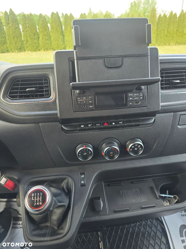 Renault Koniowóz-Master - 38