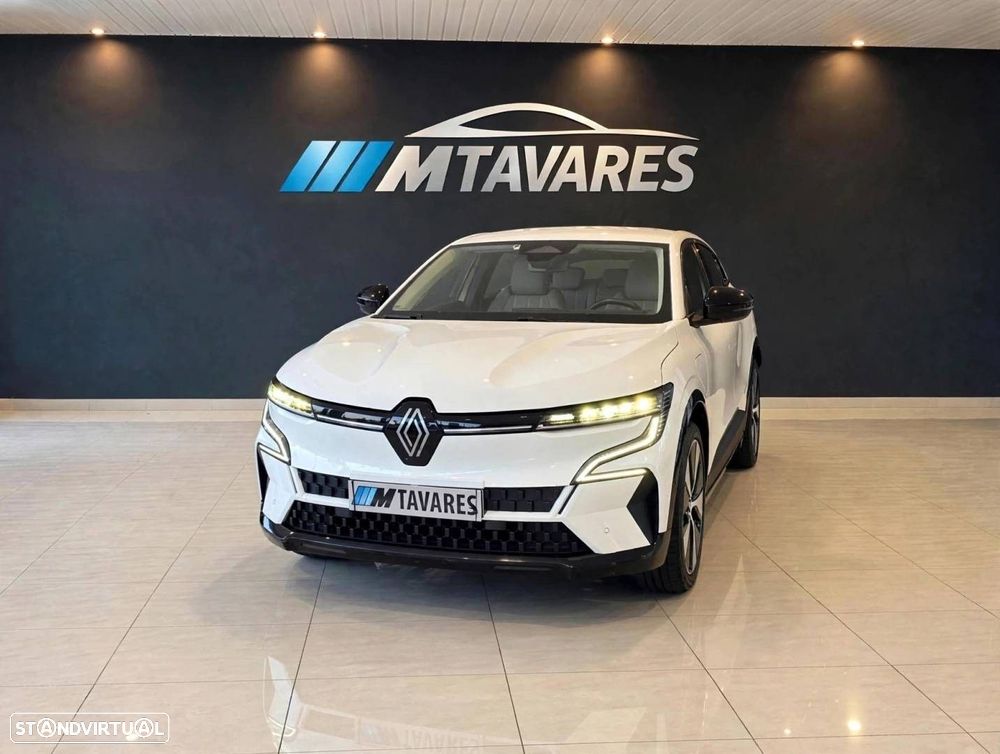 Renault Mégane E-Tech 2023 photo 2