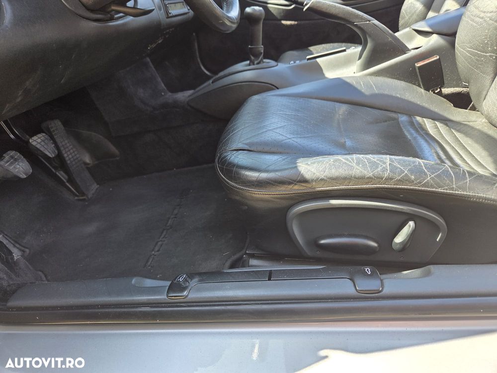 Porsche Boxster - 12