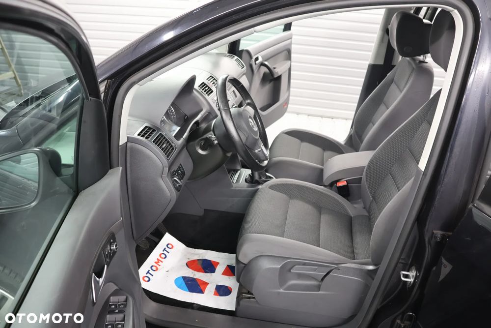 Volkswagen Touran 2.0 TDI DPF BlueMotion Technology Comfortline - 7