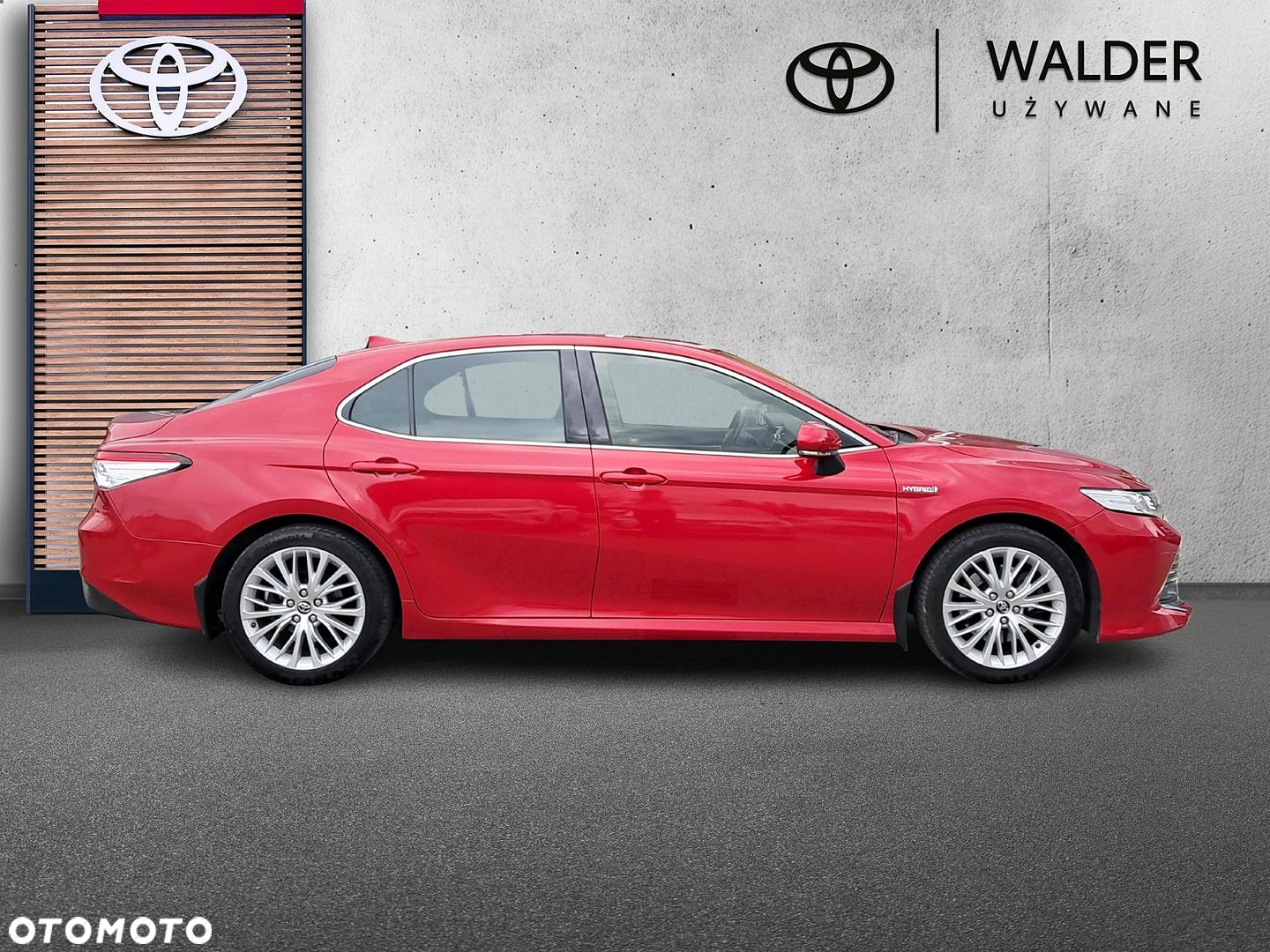 Toyota Camry - 6