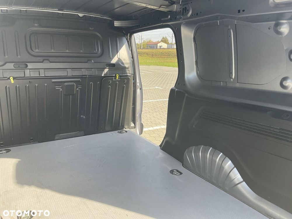 Toyota PROACE CITY - 19