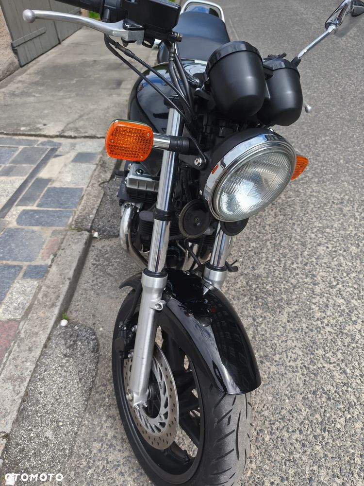 Honda CB - 17