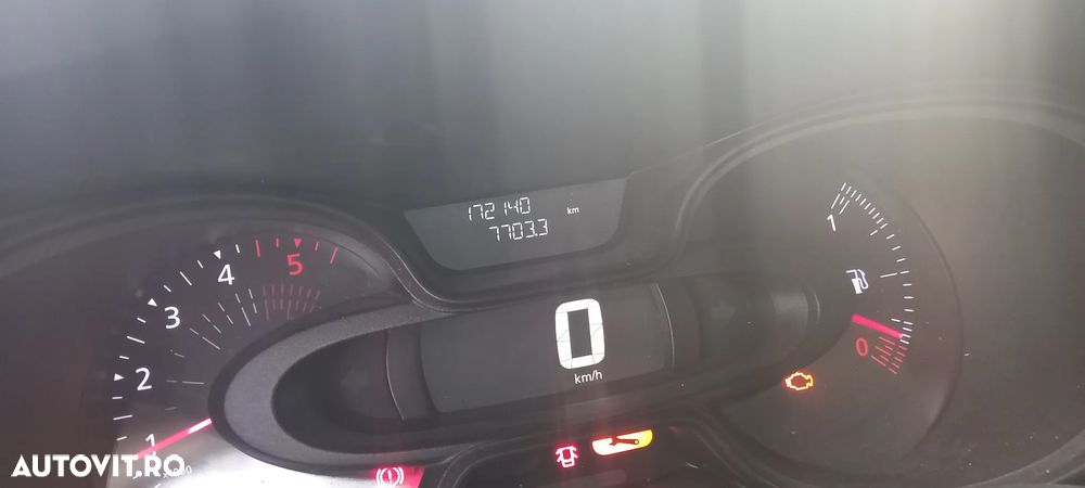 Renault Trafic Grand Combi L2H1 Authentique - 8