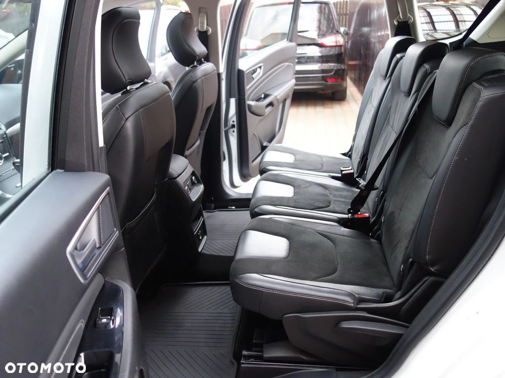 Ford S-Max 2.0 TDCi 4WD Titanium PowerShift - 27