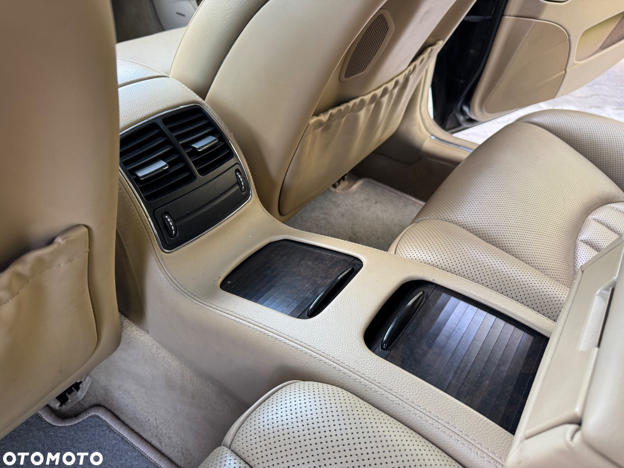 Mercedes-Benz CLS 320 CDI 7G-TRONIC DPF Grand Edition - 21