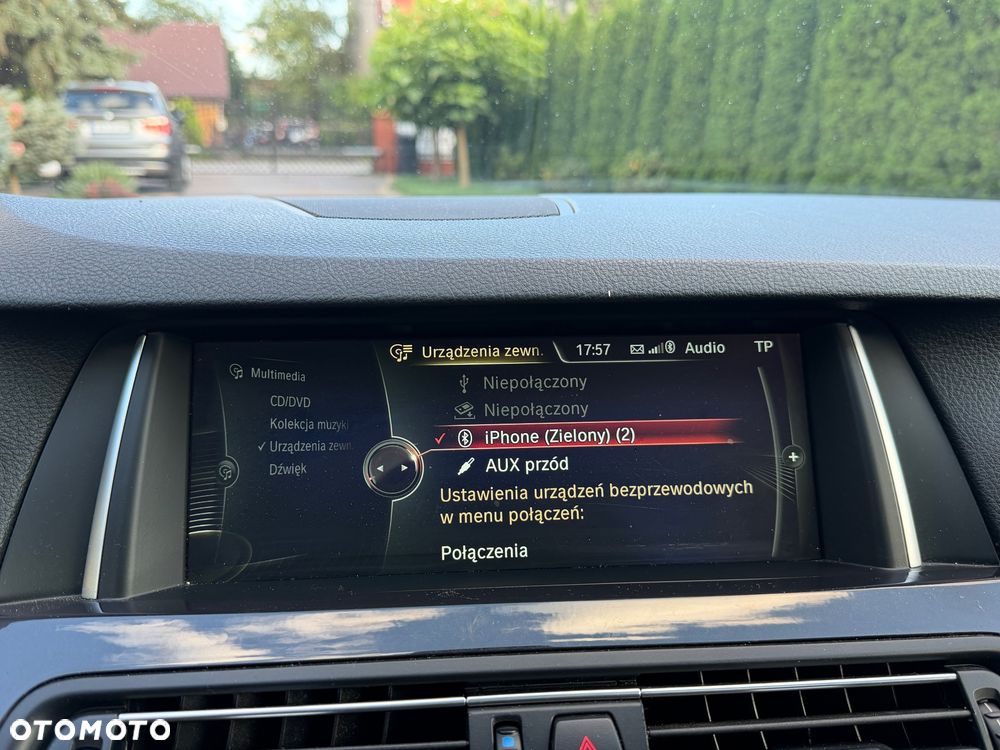 BMW Seria 5 525d Luxury Line - 32