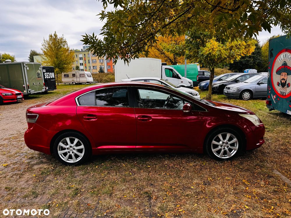 Toyota Avensis 2.0 Sol plus EU5 MS - 3