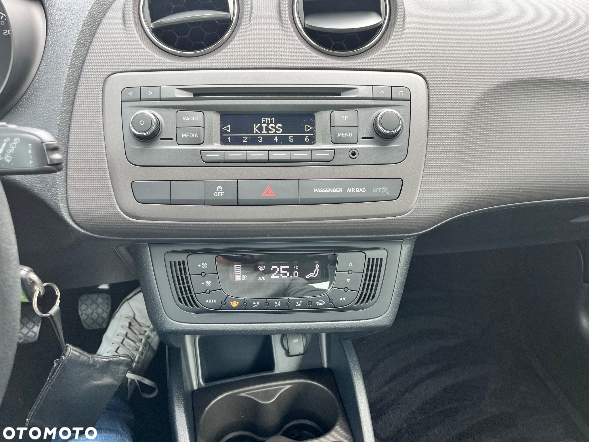 Seat Ibiza SC 1.4 16V Reference - 12