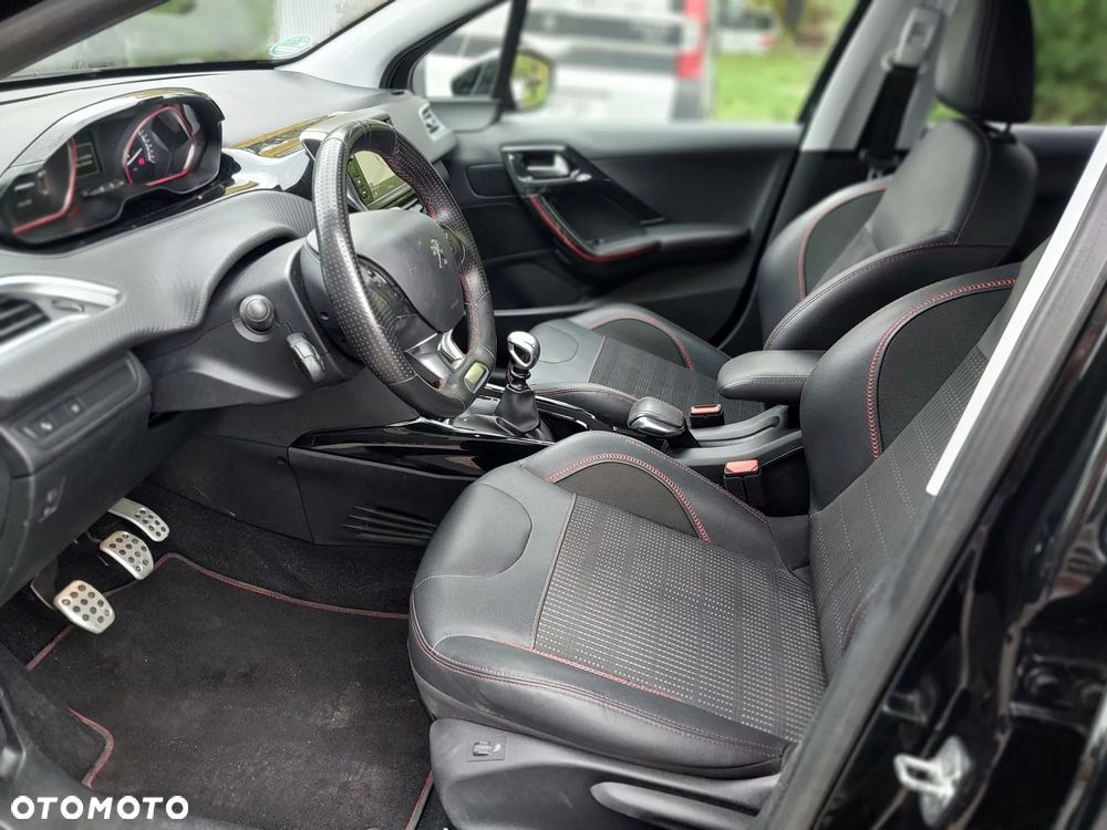 Peugeot 2008 PureTech 130 Stop&Start GT-Line Edition - 8